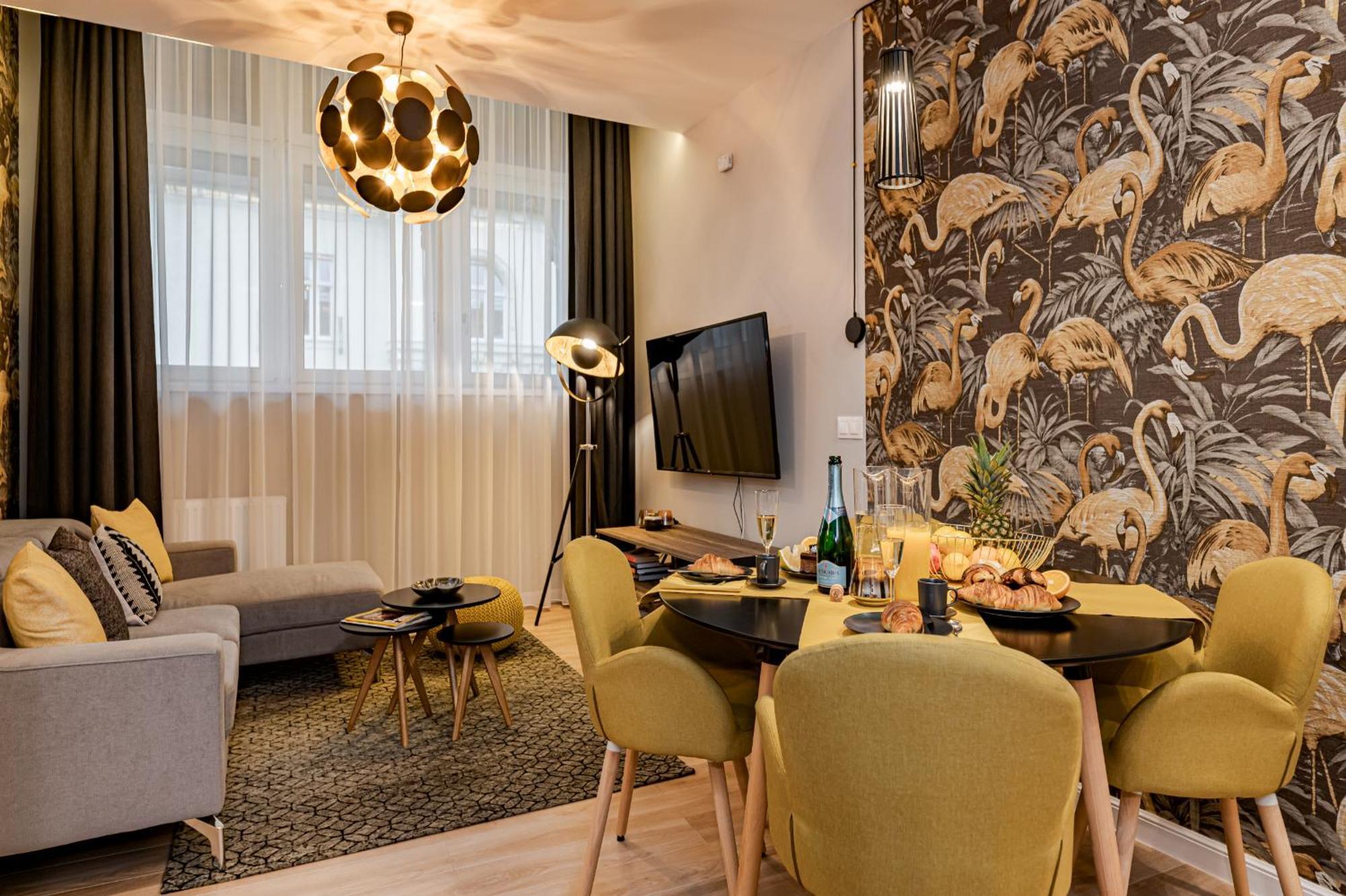 Luxury Tropical Apartment At Budapest Exteriör bild